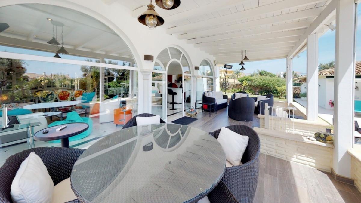 Villa Detached in Marbella