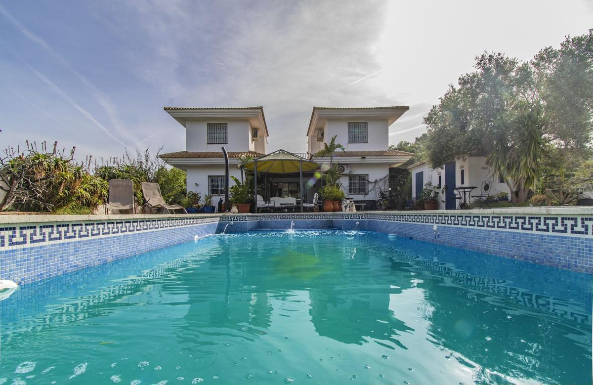 Villa Detached in Monda