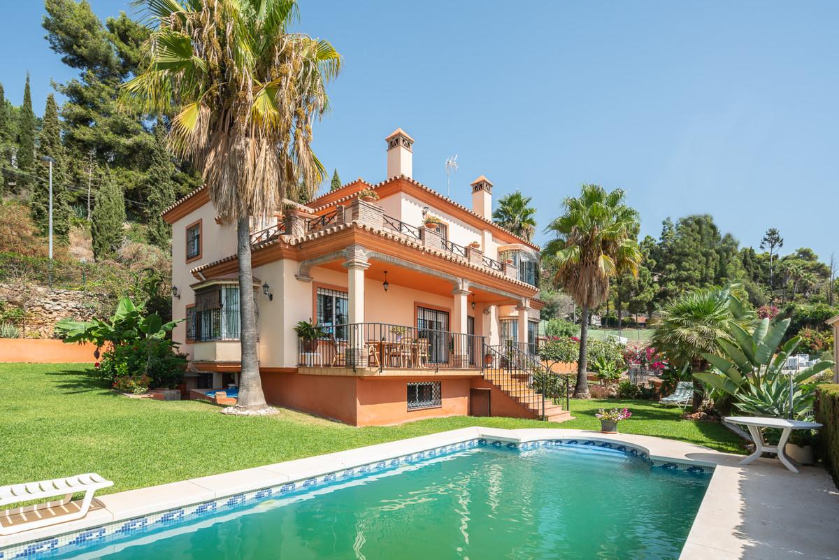 Villa Detached in Marbella