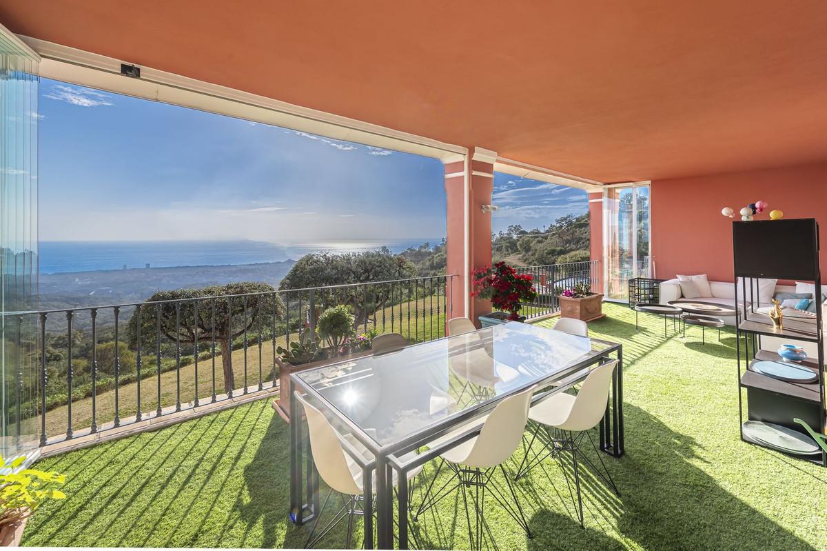 Apartment Middle Floor in La Mairena