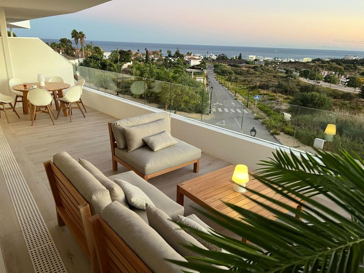 Apartment Middle Floor in Estepona