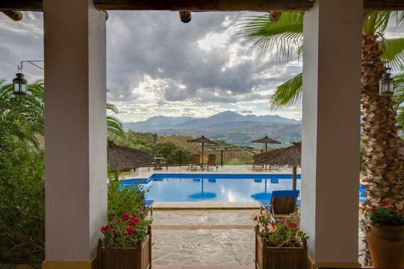 Commercial Bed and Breakfast in Alora