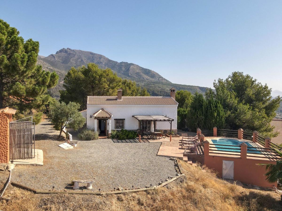 Villa Detached in Alozaina