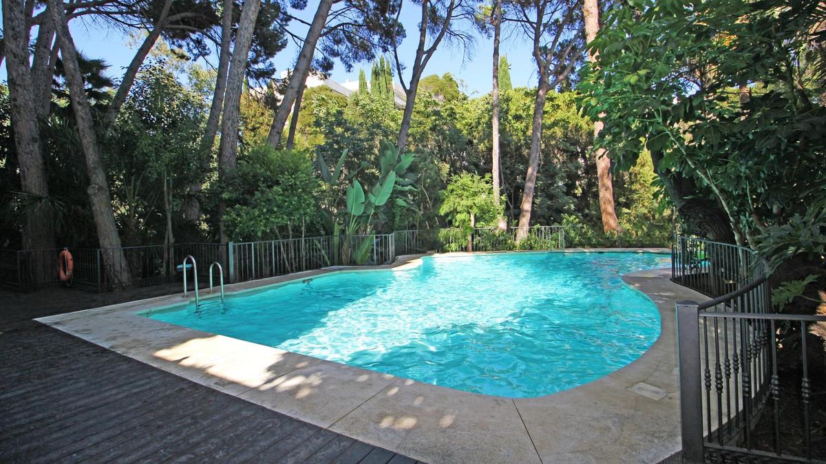 Apartment Middle Floor in Marbella