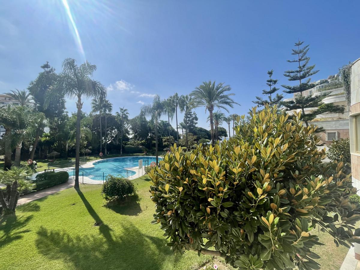 Apartment Ground Floor in Puerto Banús