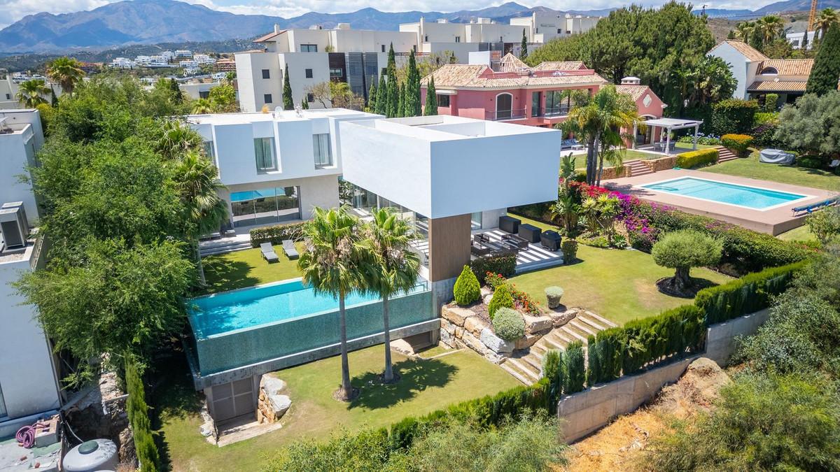 Villa Detached in Los Flamingos