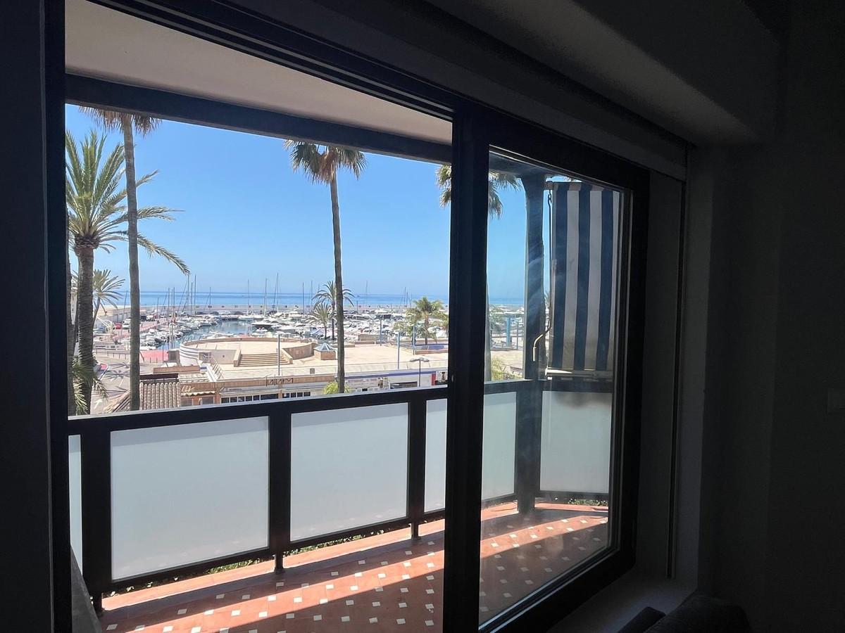 Apartment Middle Floor in Marbella