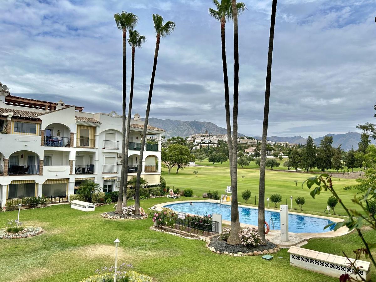 Apartment Middle Floor in Mijas Golf
