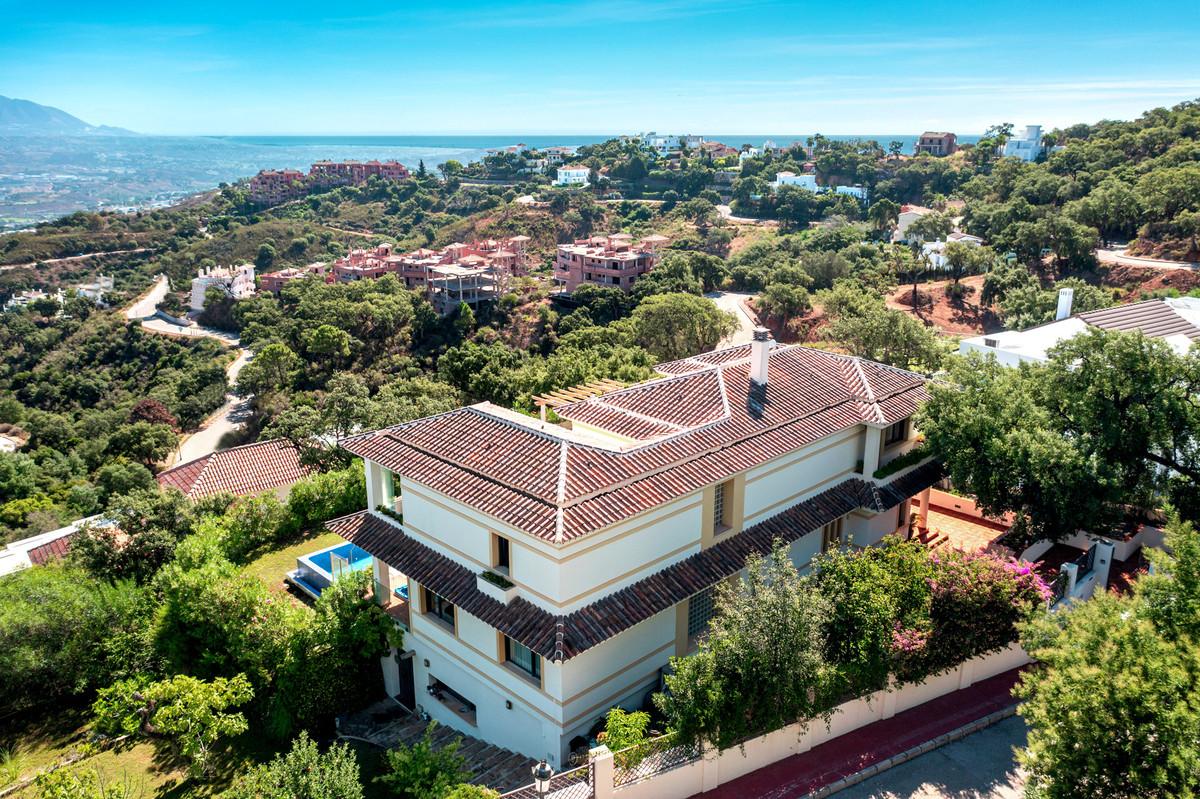 Villa Detached in Marbella