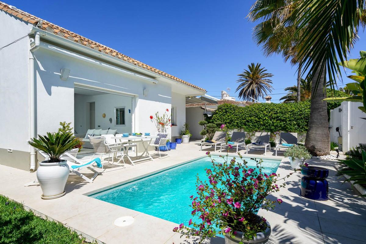 Villa Detached in Marbesa