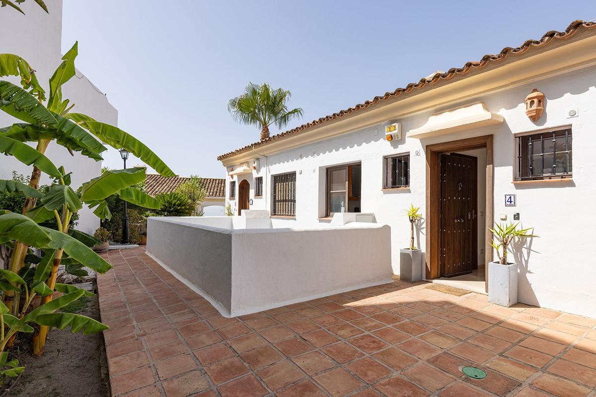 Townhouse Terraced in Los Arqueros