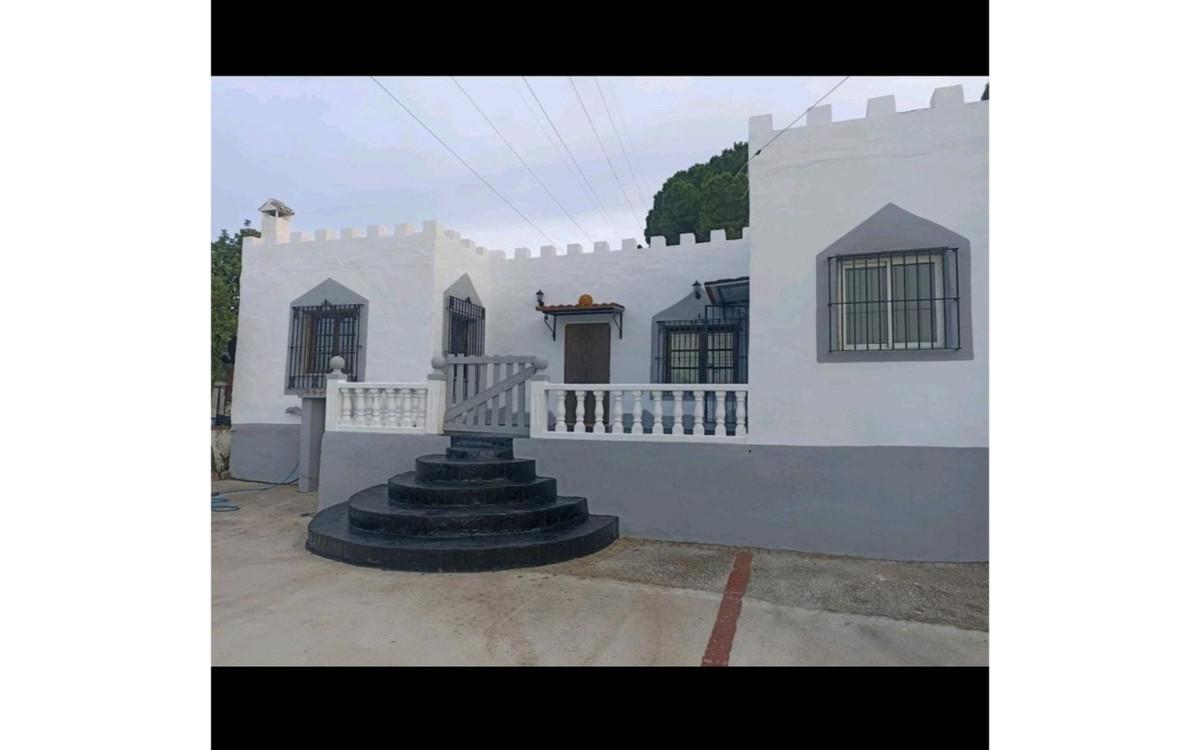 Villa Detached in Alhaurín de la Torre