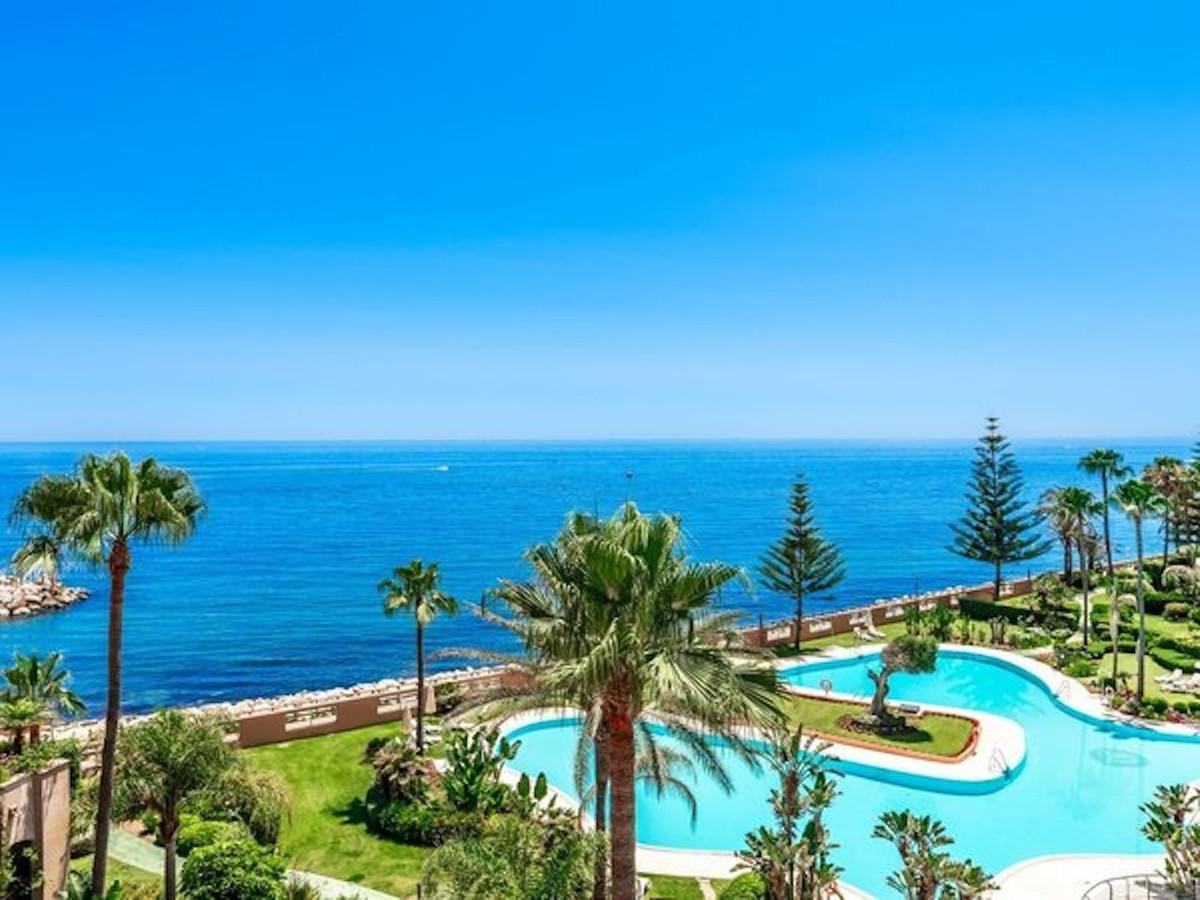 Apartment Ground Floor in Puerto Banús