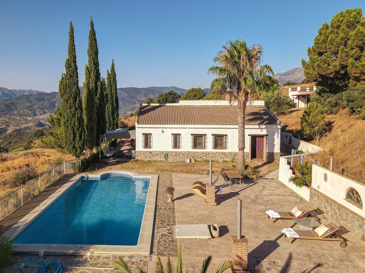 Villa Detached in Alozaina