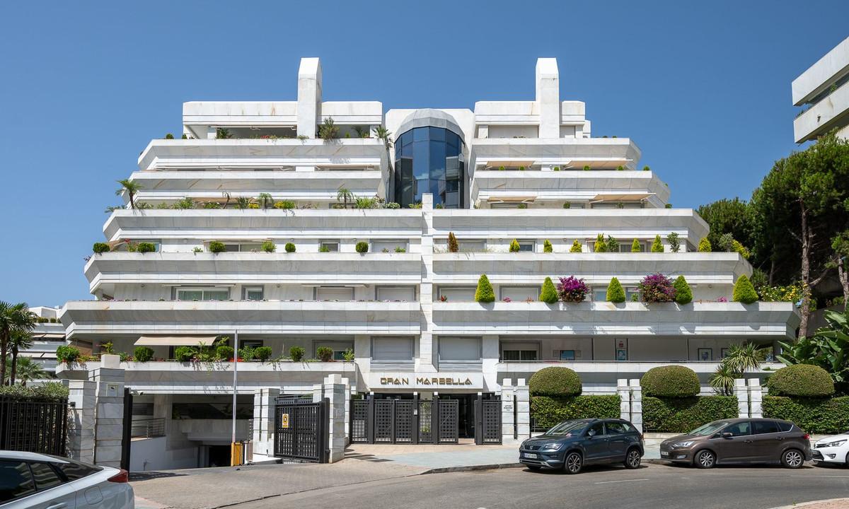 Apartment Middle Floor in Marbella