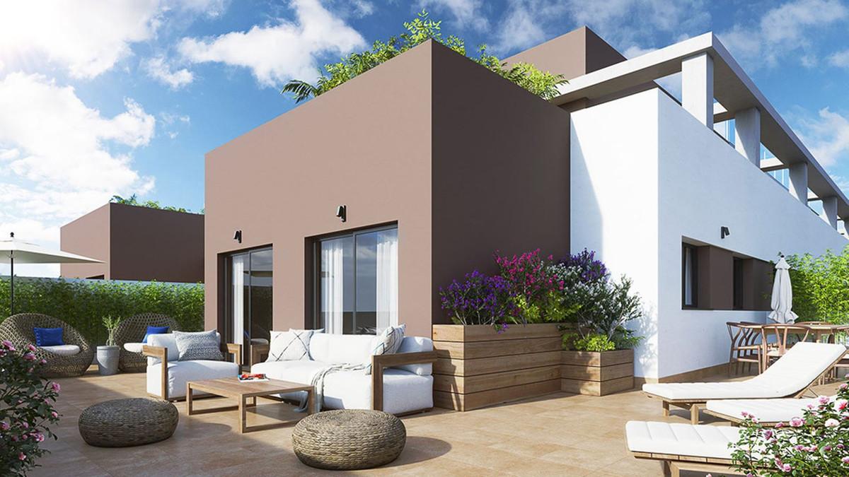 Apartment Penthouse in Estepona