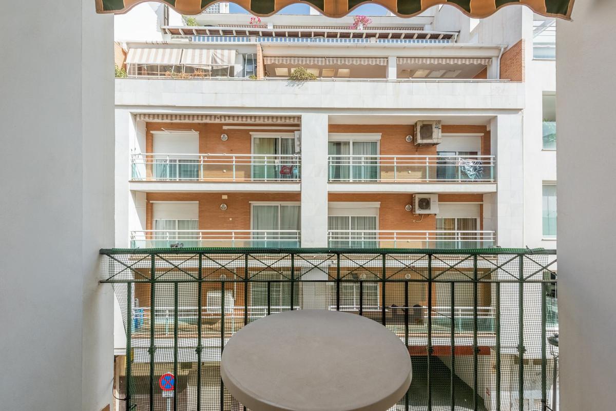 Apartment Middle Floor in Estepona