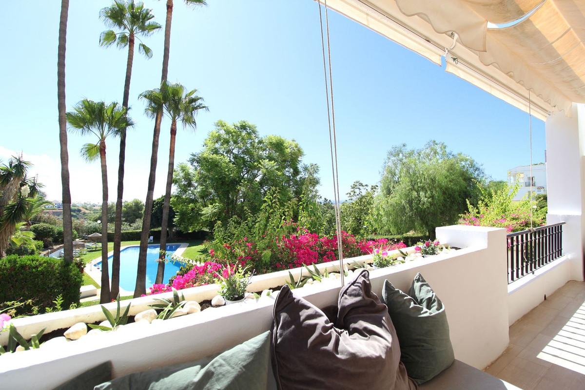 Apartment Middle Floor in La Quinta