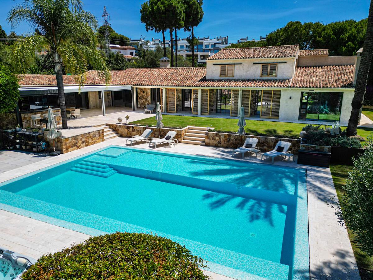 Villa Detached in Marbella