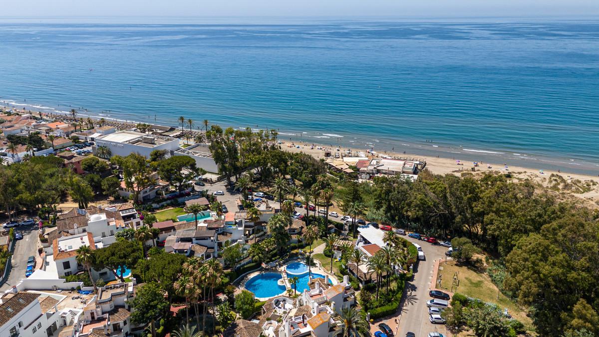 Apartment Ground Floor in Elviria