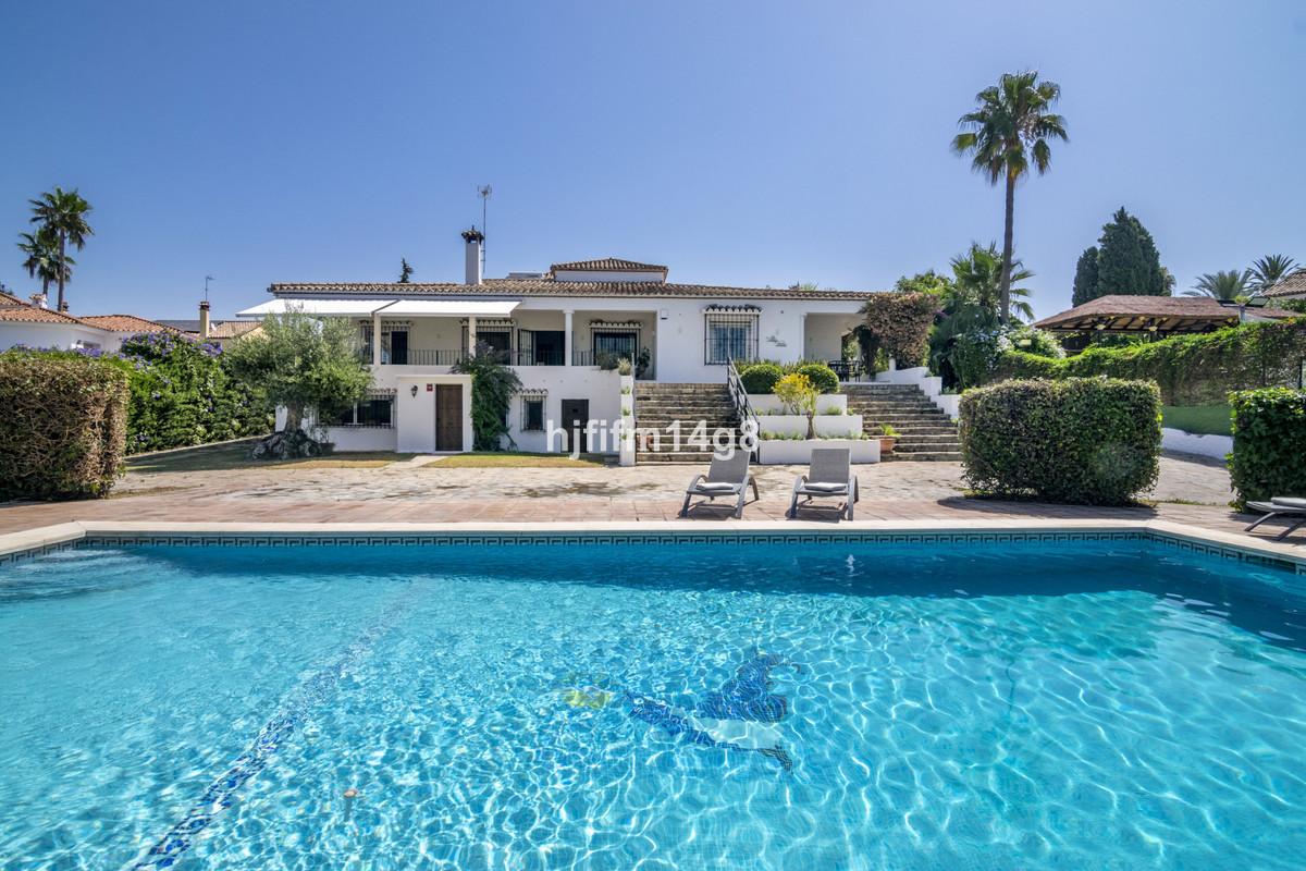 Villa Detached in San Pedro de Alcántara