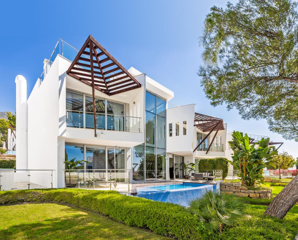 Townhouse Terraced in Sierra Blanca