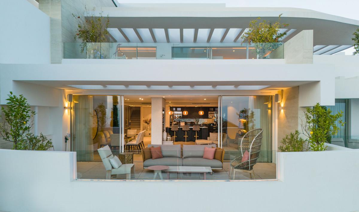 Apartment Penthouse in Oj&eacute;n