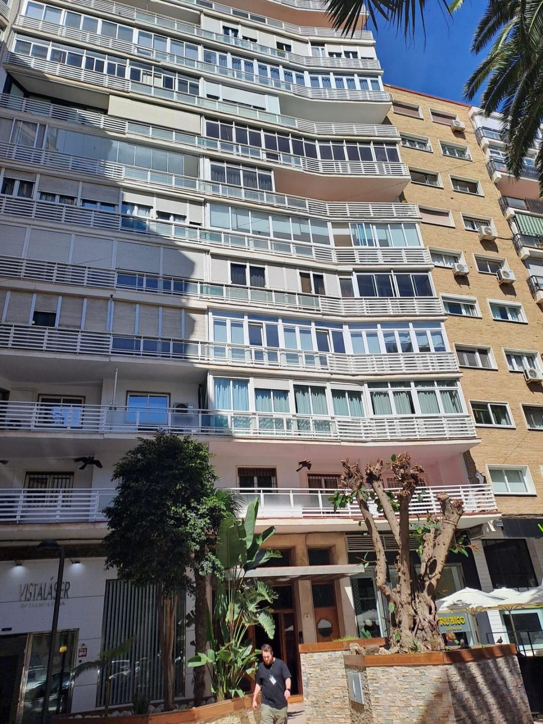 Apartment Middle Floor in M&aacute;laga Centro