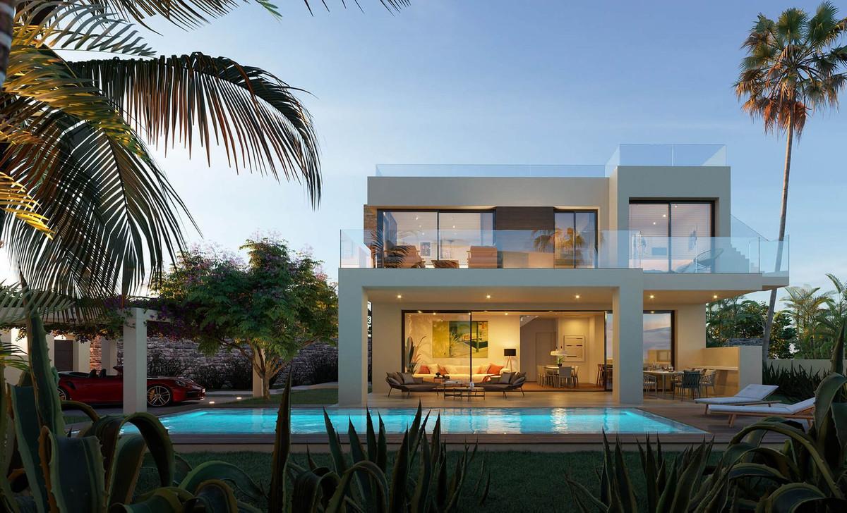 Villa Detached in Estepona