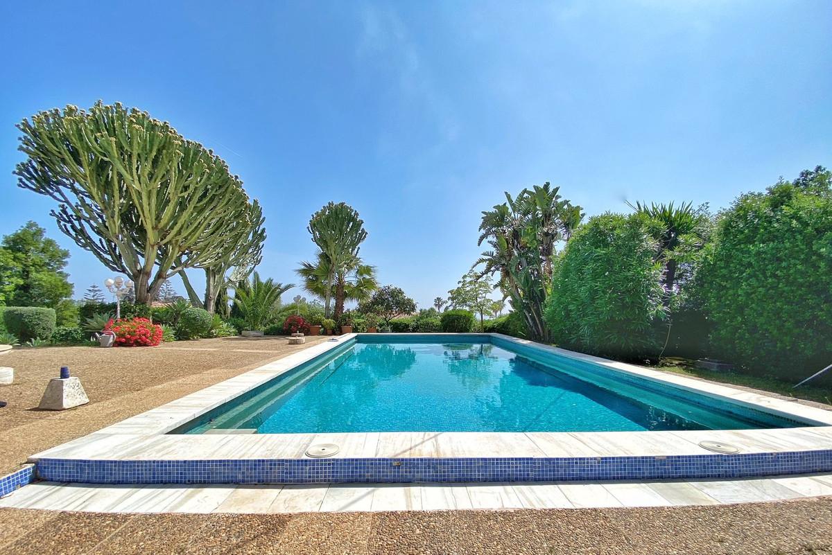 Villa Detached in Marbella