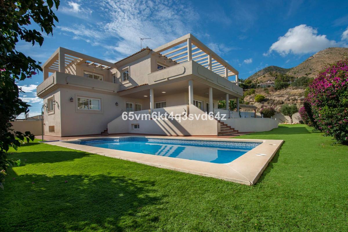 Villa Detached in Benalmadena Pueblo