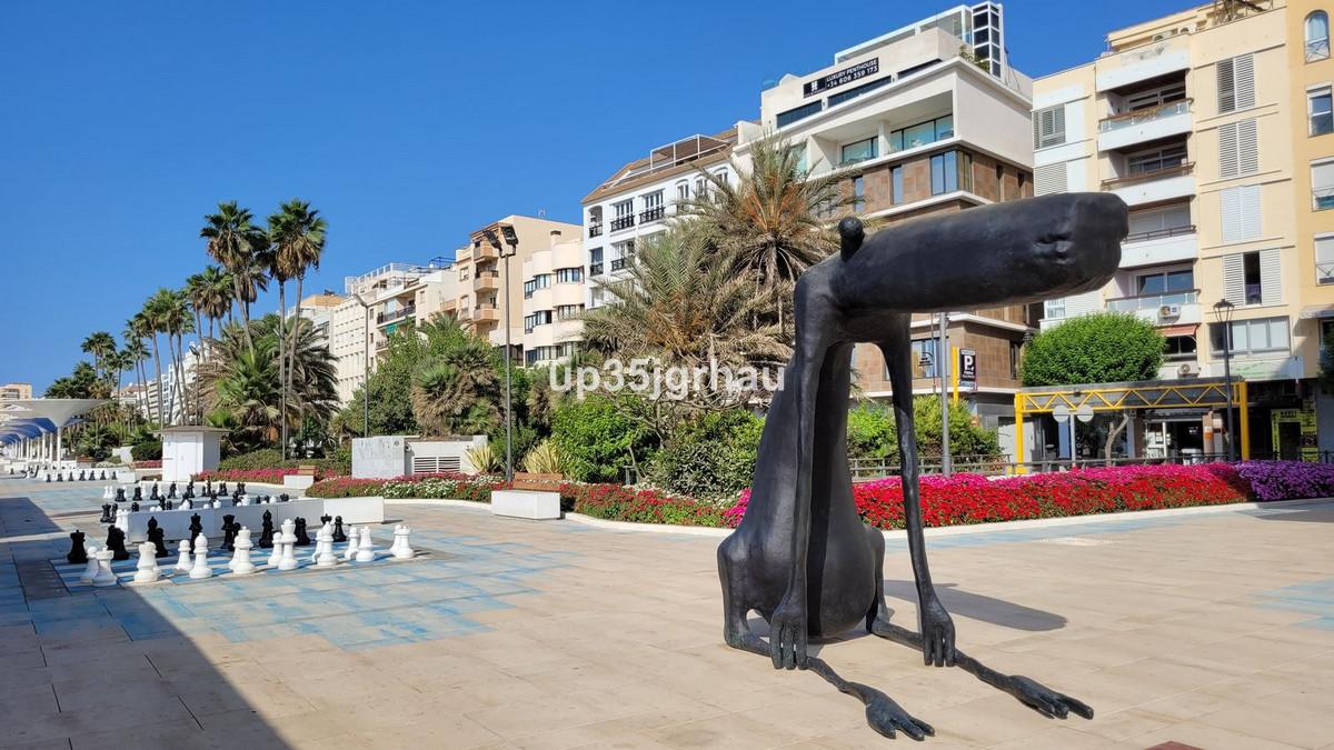 Apartment Middle Floor in Estepona