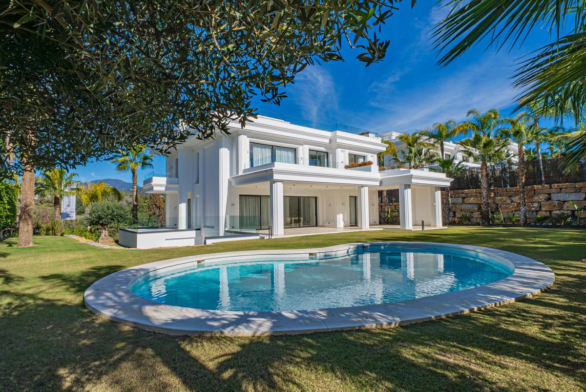Villa Detached in The Golden Mile