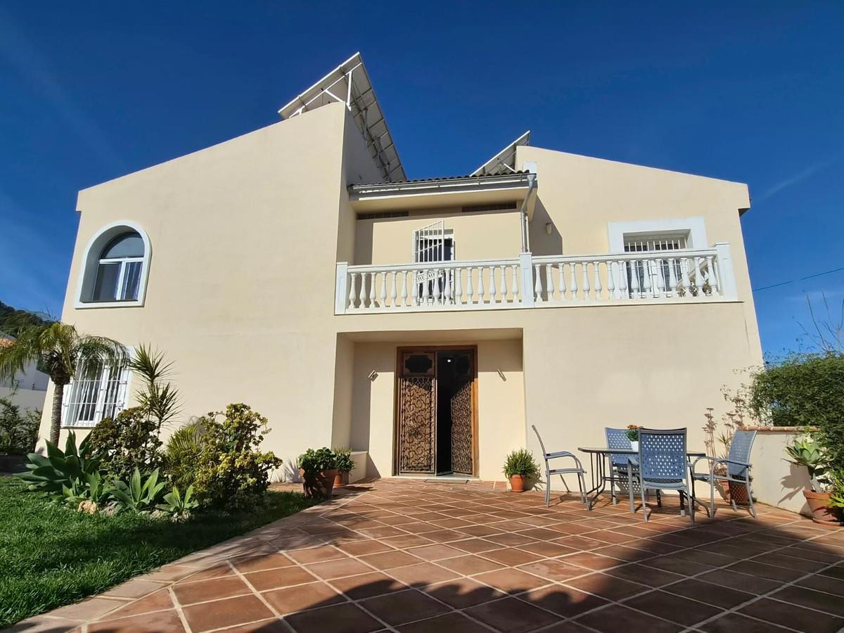Villa Detached in Alhaur&iacute;n de la Torre