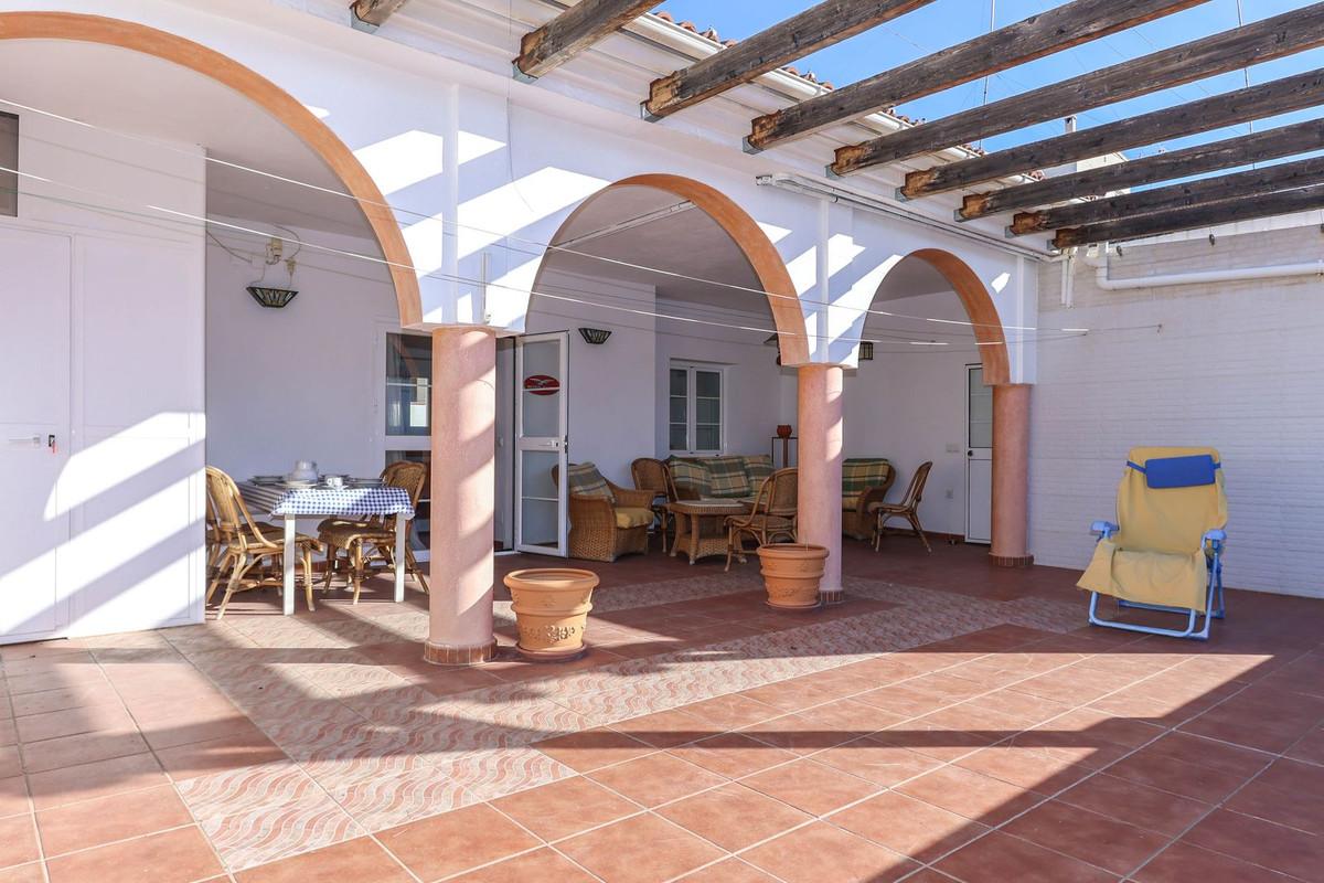 Commercial Bed and Breakfast in Tolox