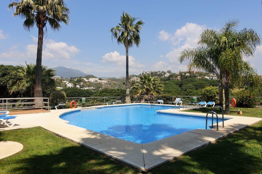Apartment Ground Floor in Nueva Andalucía