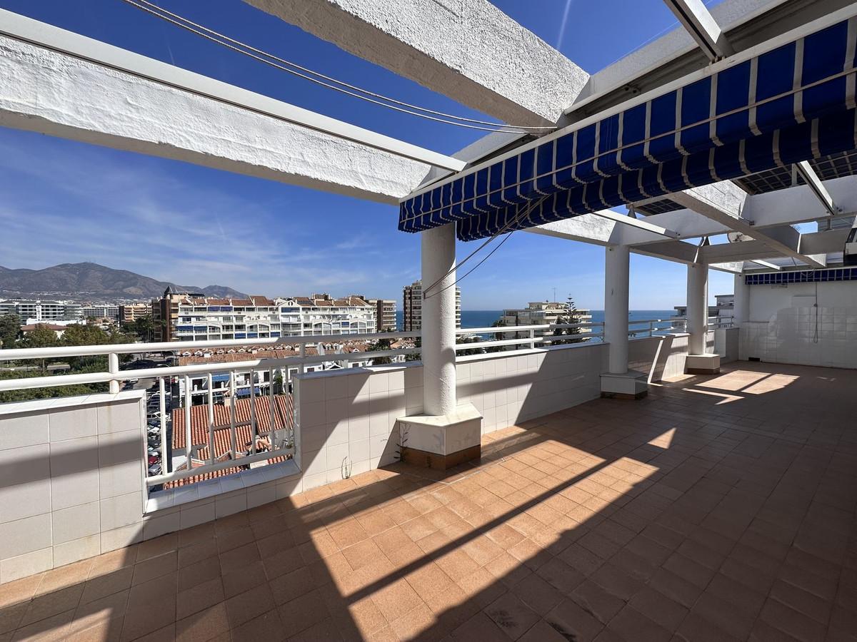 Apartment Penthouse in Fuengirola