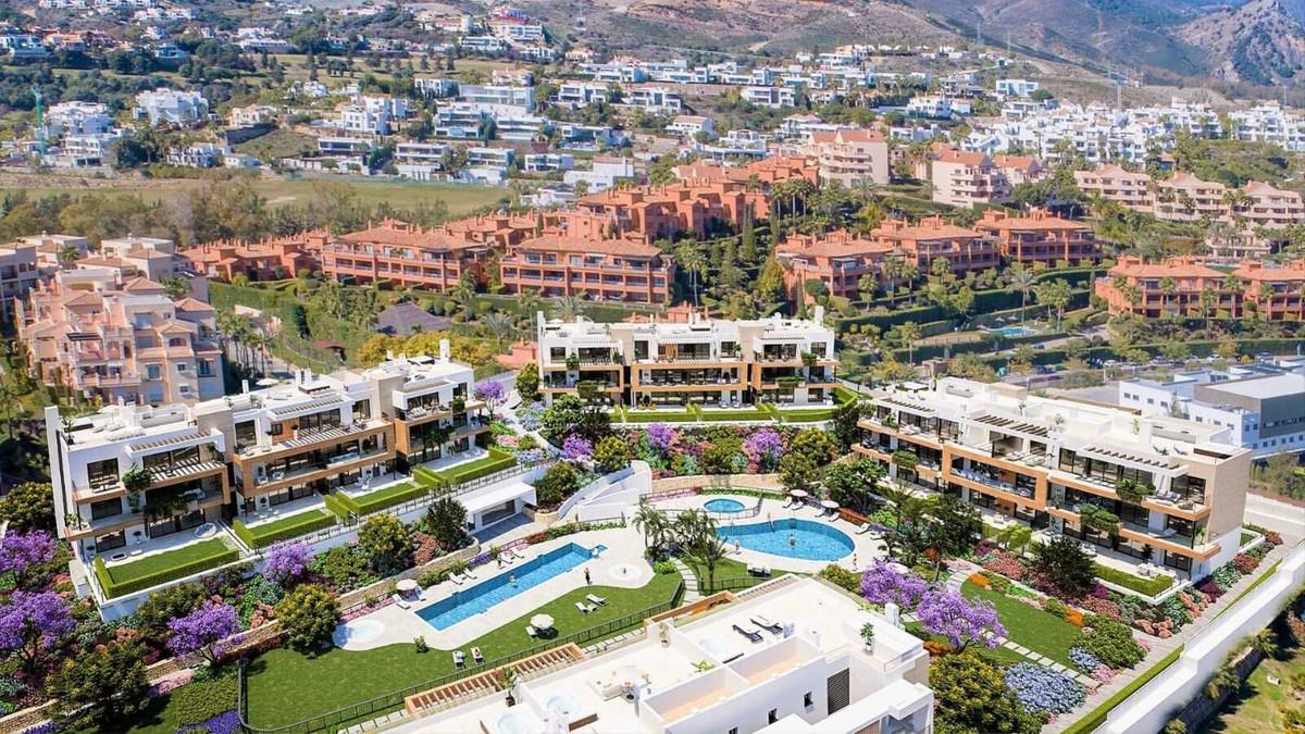Apartment Penthouse in Atalaya