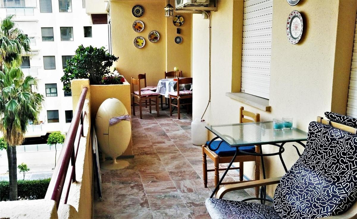 Apartment Middle Floor in Los Boliches