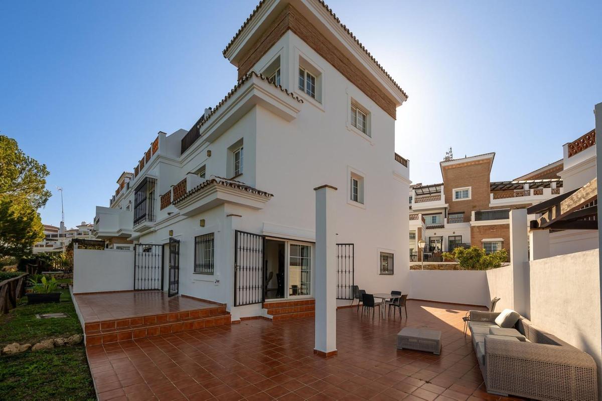 Townhouse Terraced in Alhaur&iacute;n de la Torre