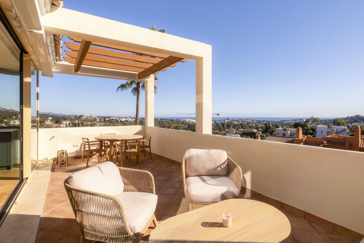 Apartment Middle Floor in Nueva Andaluc&iacute;a