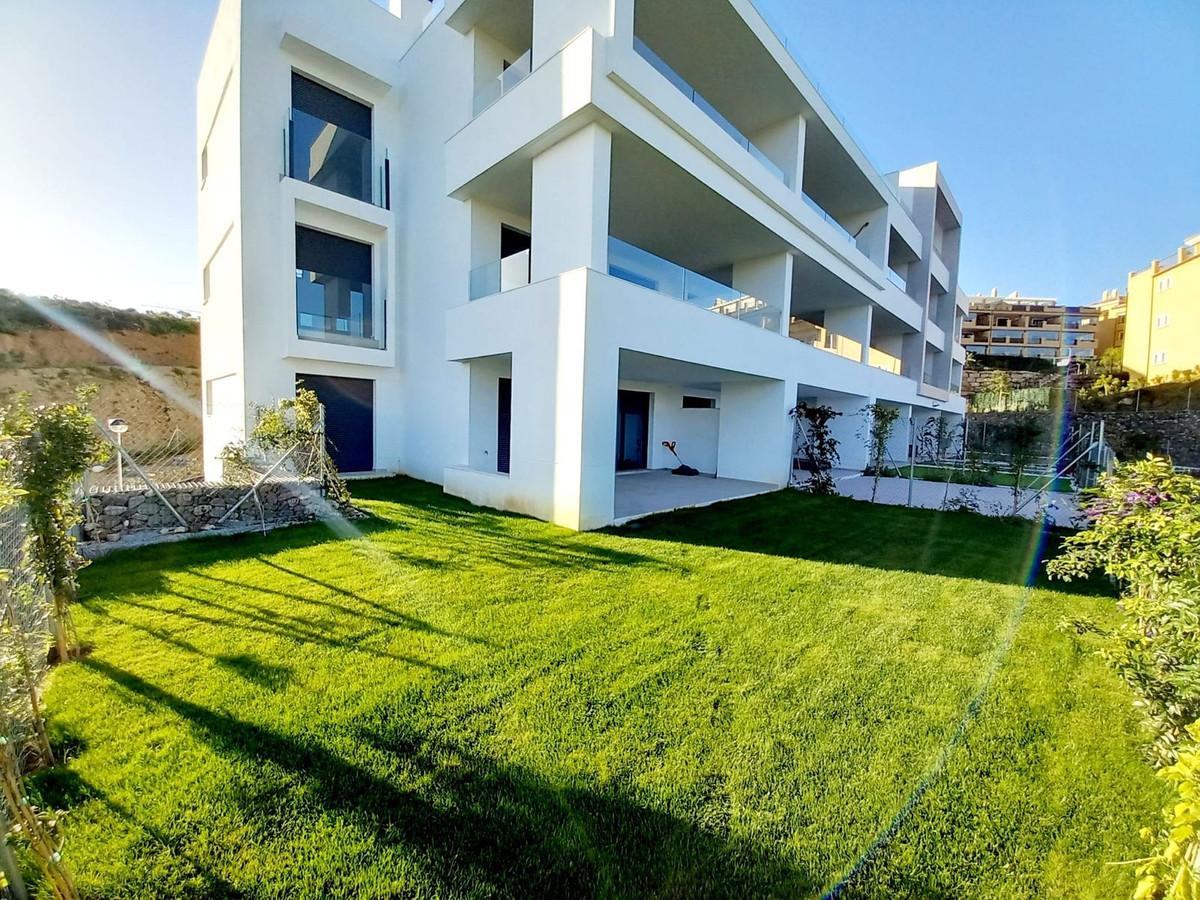 Apartment Ground Floor in Calanova Golf
