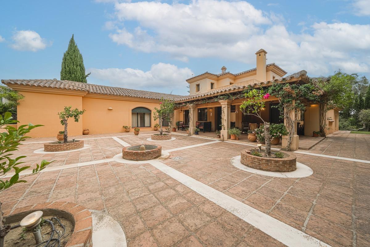 Villa Detached in Sotogrande