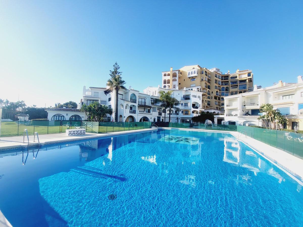 Apartment Ground Floor in Puerto de Cabopino