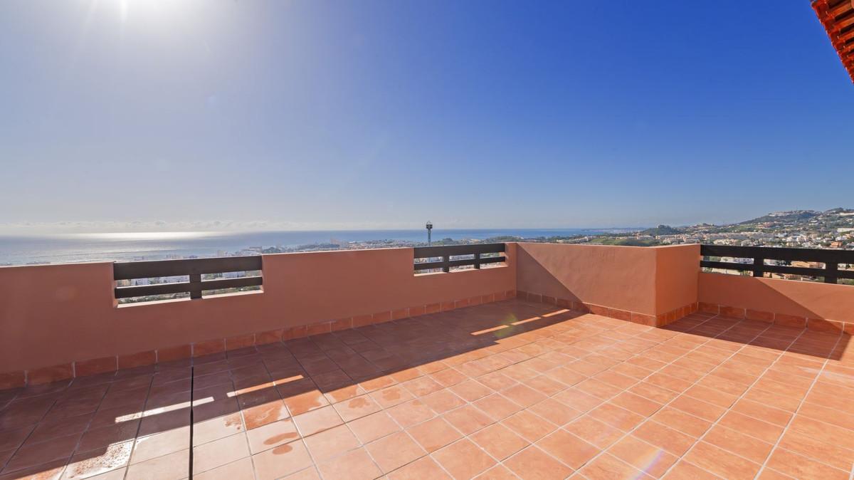 Apartment Penthouse in Benalmadena