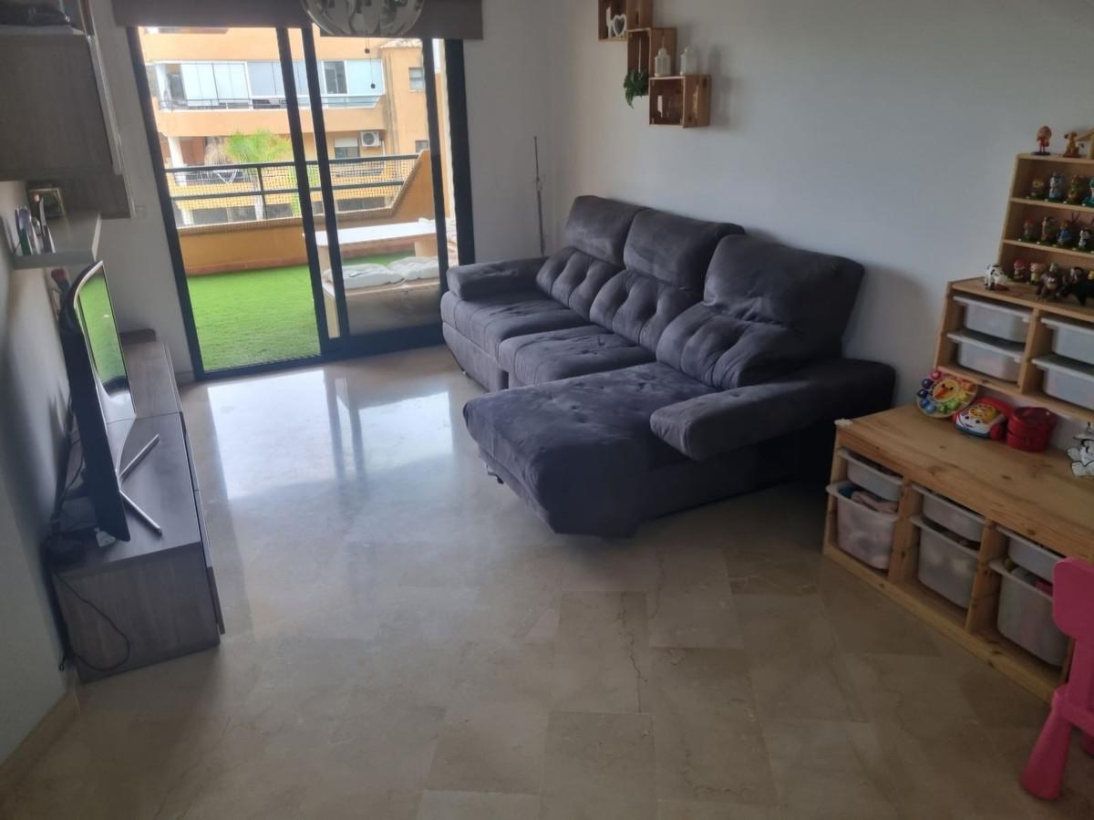 Apartment Middle Floor in Los Pacos