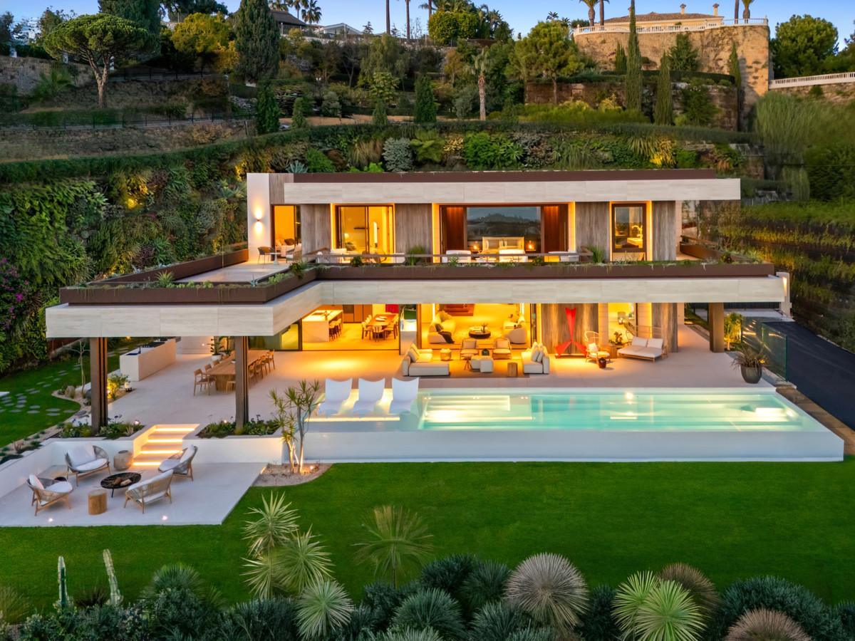 House Detached Villa in Benahav&iacute;s