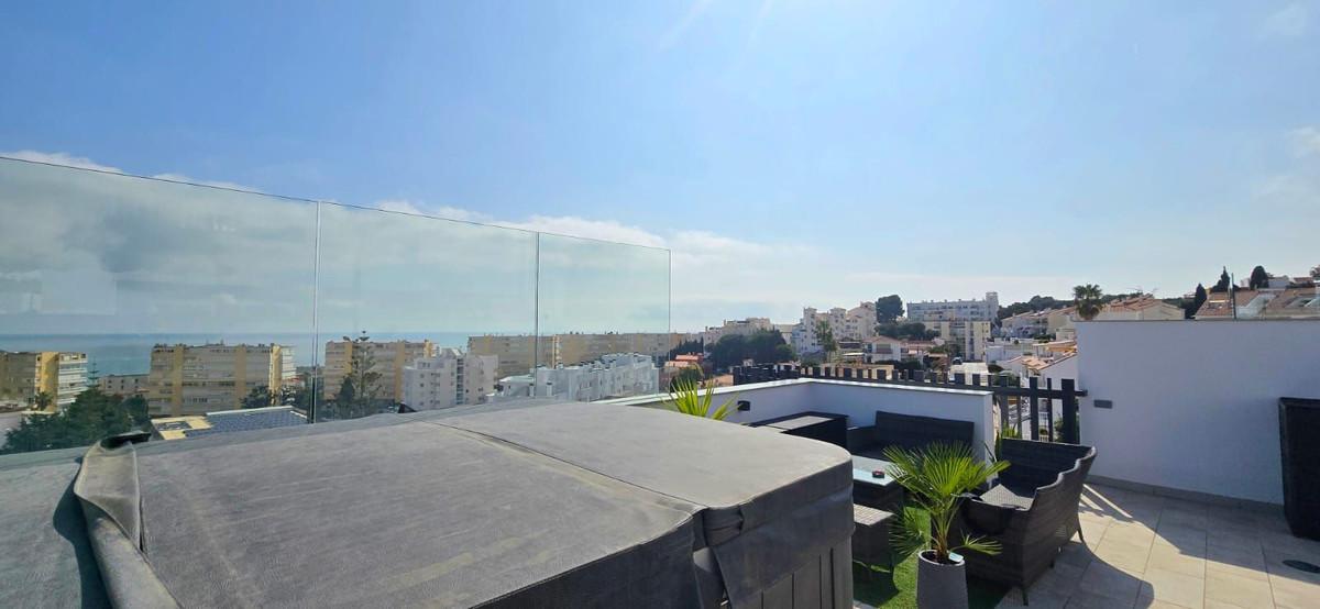 Apartment Penthouse in Torremolinos