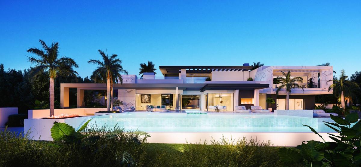 Villa Detached in El Paraiso