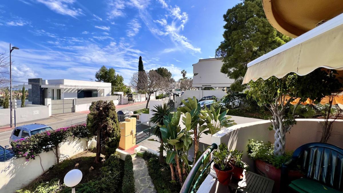 Apartment Duplex in Nueva Andalucía